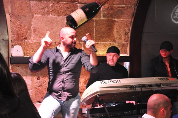 Taiga Batroun on Saturday Night